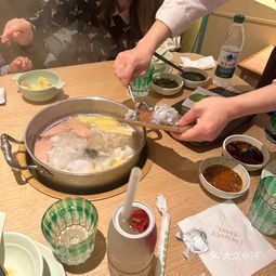 椰子不語凱德晶萃店 品味小吃服務的獨特魅力